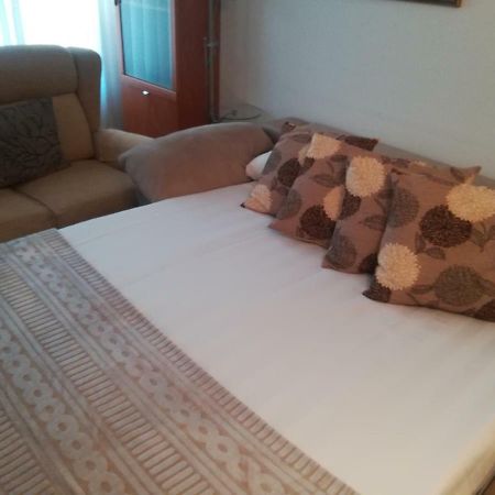 Apartamento "Paseo Del Sauco" Эскарай Экстерьер фото