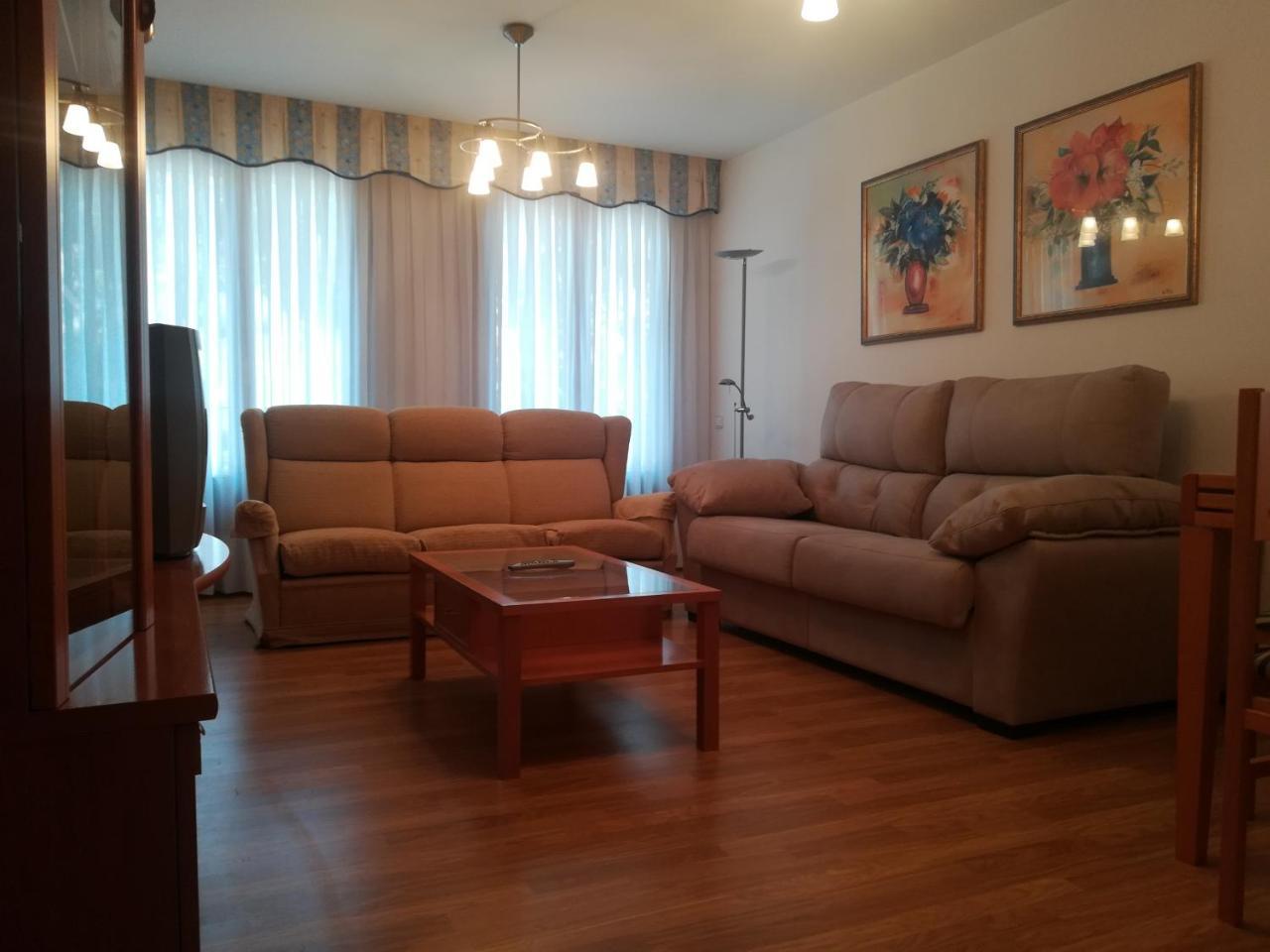 Apartamento "Paseo Del Sauco" Эскарай Экстерьер фото